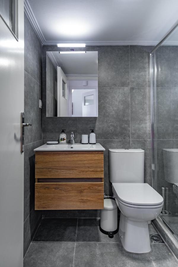 Newly Renovated 2Br Apt! Apartamento Atenas Exterior foto